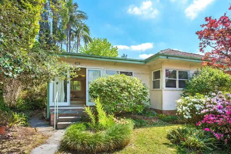 61 Dartford Road, Thornleigh NSW 2120