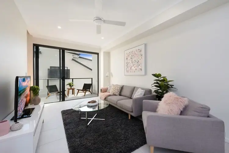 4/64 Renton Street, Camp Hill QLD 4152