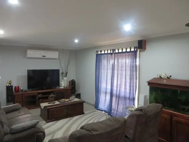 Fifth view of Homely house listing, 104 Kulkyne Way, Red Cliffs VIC 3496