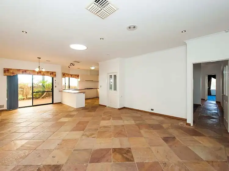 Second view of Homely house listing, 4 Rankin Meander, Baldivis WA 6171