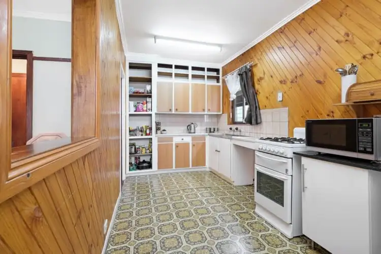 Sixth view of Homely house listing, 8 Rowan Street, Glenroy VIC 3046