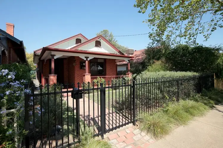 186 Gurwood Street, Wagga Wagga NSW 2650