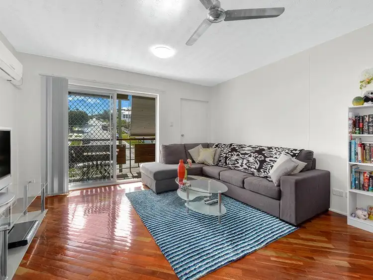 Fourth view of Homely unit listing, 32 Lisson Grove, Wooloowin QLD 4030