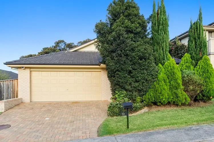 19 Helena Crescent, Horsley NSW 2530
