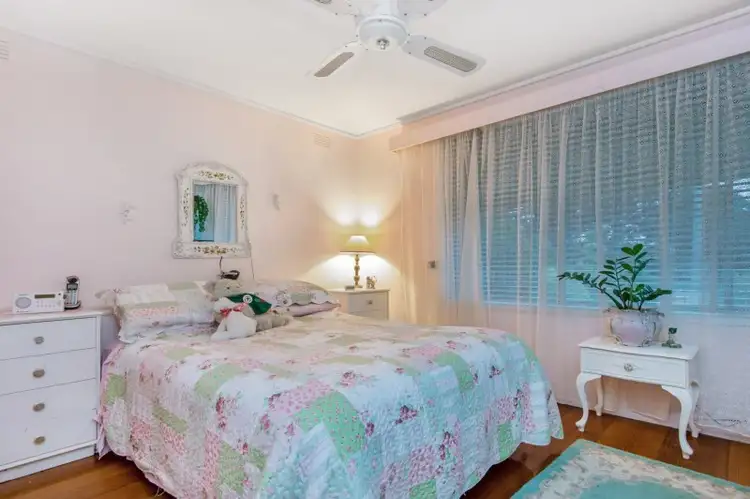 Sixth view of Homely house listing, 27 Berberis Crescent, Frankston VIC 3199