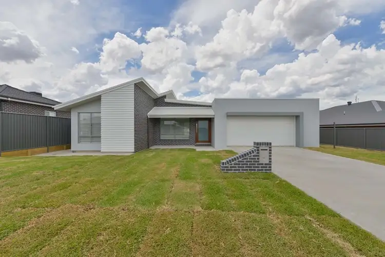 Second view of Homely house listing, 21 Kingham Street, North Tamworth NSW 2340