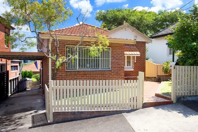 8 Christie Street, Wollstonecraft NSW 2065