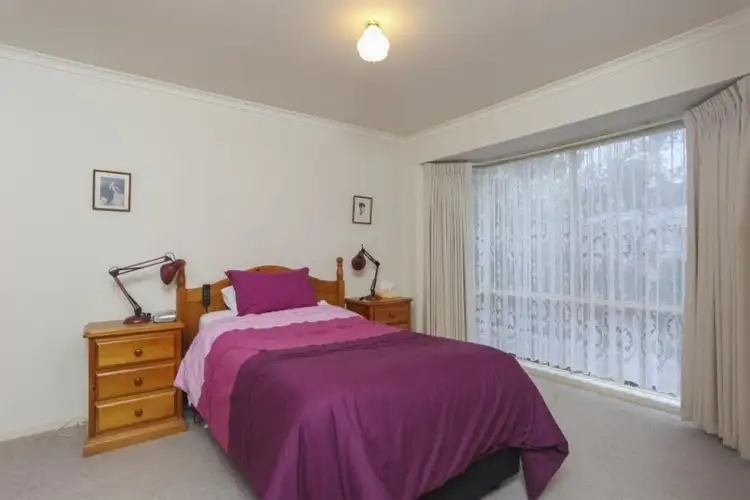 Second view of Homely house listing, 19 Wingoon Drive, California Gully VIC 3556
