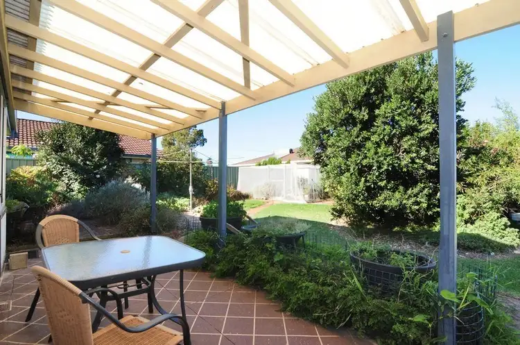 4 Lovegrove Street, Shoalhaven Heads NSW 2535