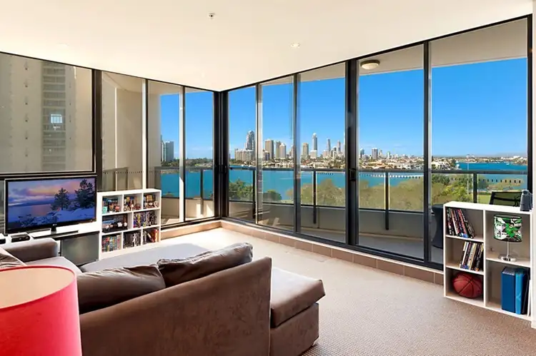 2 Aqua Street, Southport QLD 4215