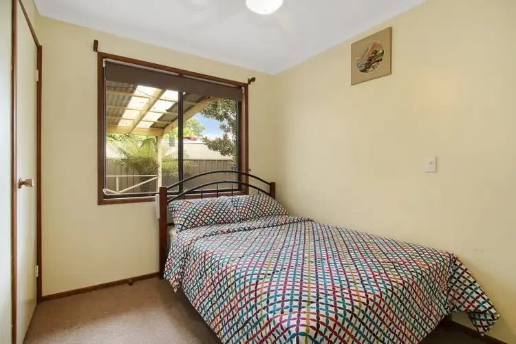Seventh view of Homely house listing, 572 Iluka Crescent, Lavington NSW 2641