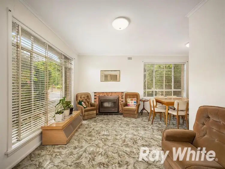 Fifth view of Homely house listing, 4 Wembley Court, Forest Hill VIC 3131