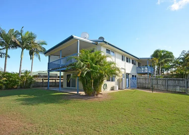 8 Koloi Street, Scarness QLD 4655