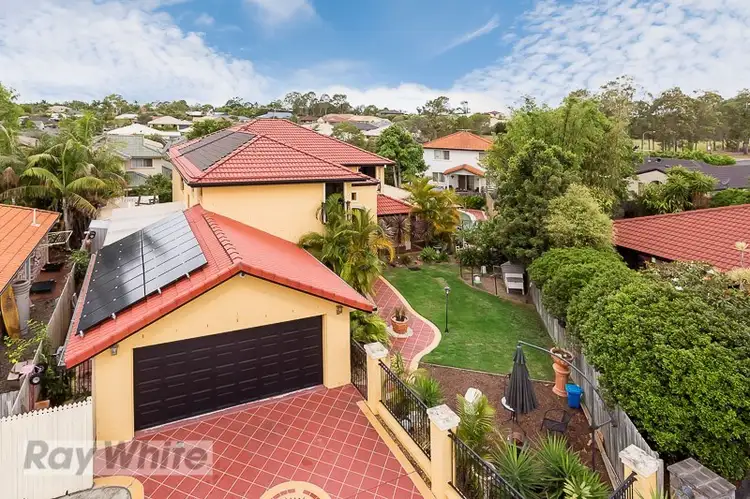 18 Gladebourne Crescent, Victoria Point QLD 4165