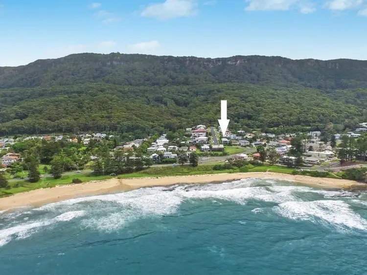 Third view of Homely house listing, 6 Maxwell Road, Austinmer NSW 2515
