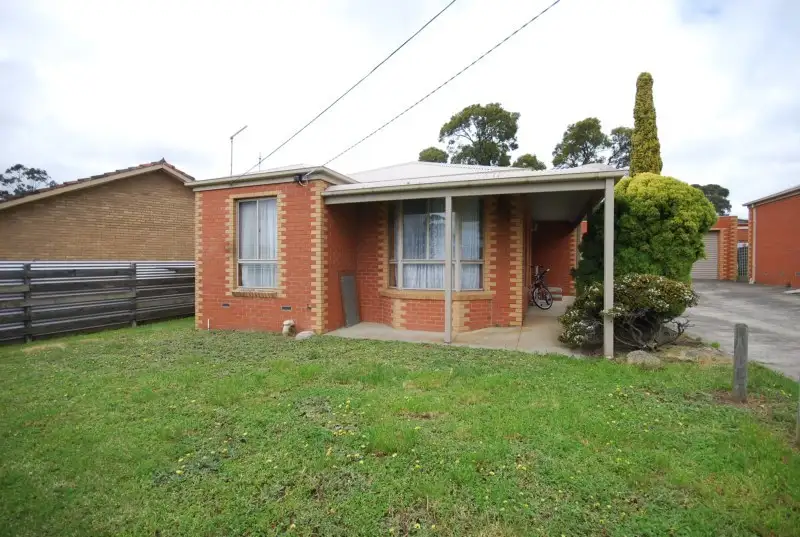 Main view of Homely unit listing, 1/7 Whitehorse Road, Mount Clear VIC 3350