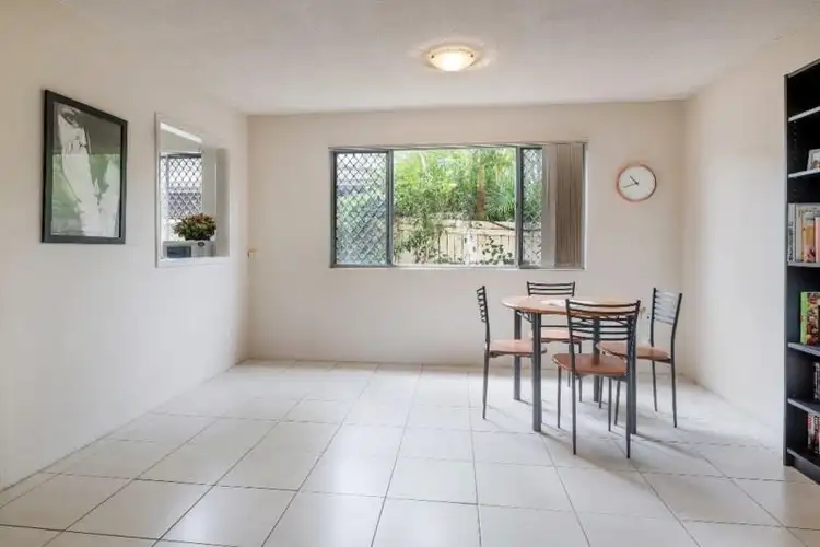 Fifth view of Homely unit listing, 37 Burra Street, Chevron Island QLD 4217