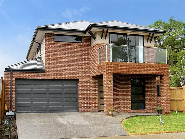 16 Tallulah Avenue, Doreen VIC 3754