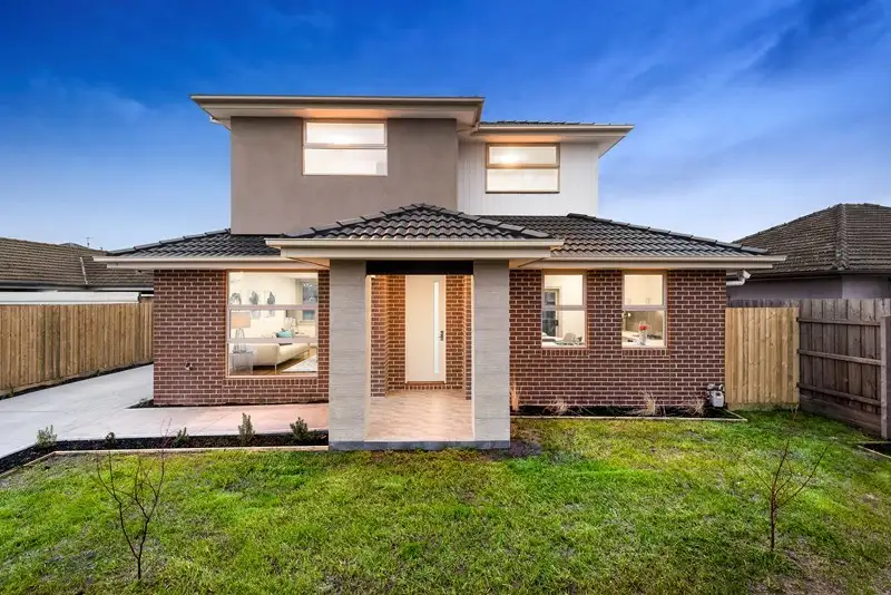 Main view of Homely townhouse listing, 1/1101 North Road, Hughesdale VIC 3166
