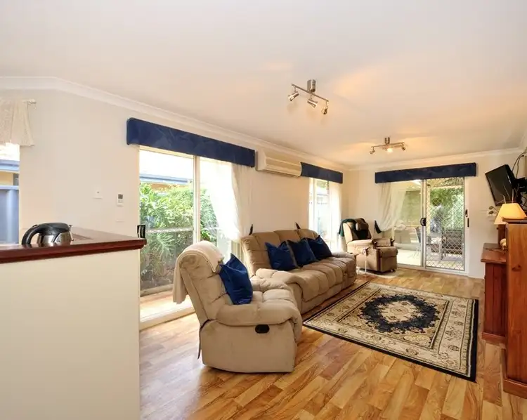 Sixth view of Homely house listing, 8 Kennedia Circuit, Baldivis WA 6171
