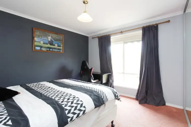 Sixth view of Homely house listing, 2 Tobin Way, Paralowie SA 5108