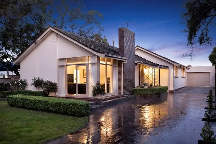 2 Brine Street, Hughesdale VIC 3166