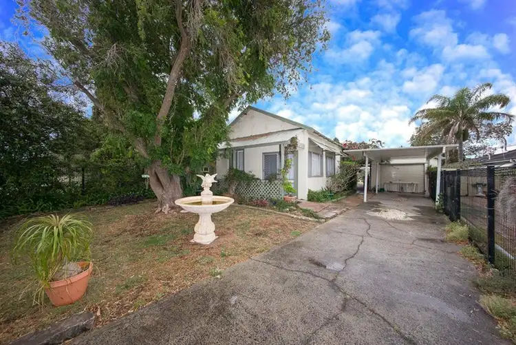 223 Ocean View Road, Ettalong Beach NSW 2257