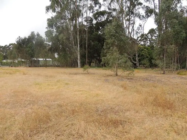 14 Beveridge Street, Denmark WA 6333
