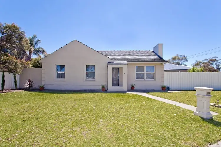 11 Crace Road, Fulham SA 5024