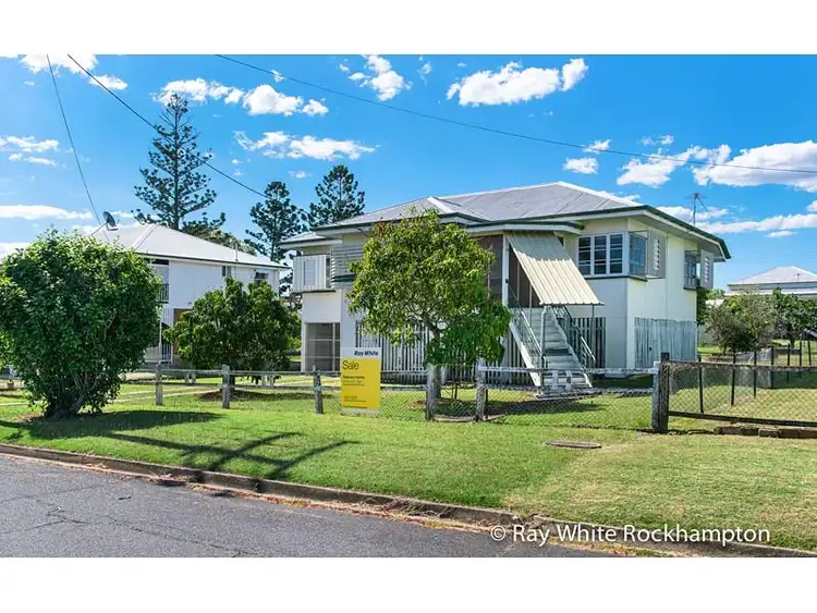 33 Armstrong Street, Berserker QLD 4701