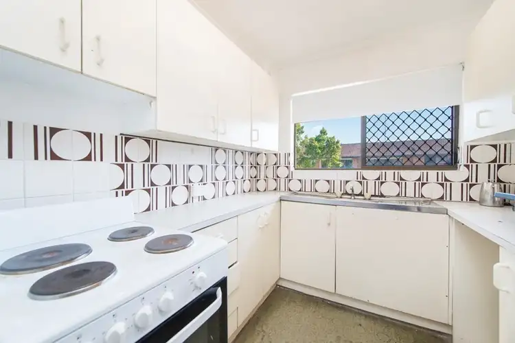 Second view of Homely unit listing, 5/20 Peter Parade, Mermaid Waters QLD 4218