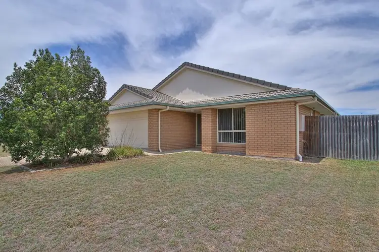 15 Bray Street, Lowood QLD 4311