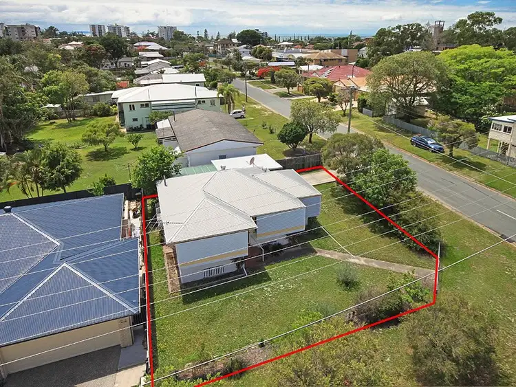 18 Plume Street, Redcliffe QLD 4020