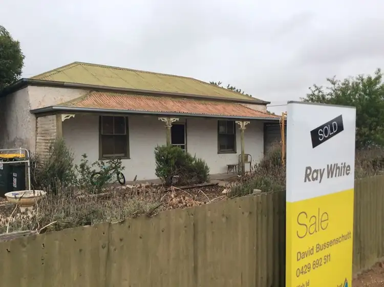 1 Kadina Road, Moonta SA 5558