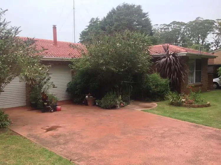 56 Caalong Street, Robertson NSW 2577