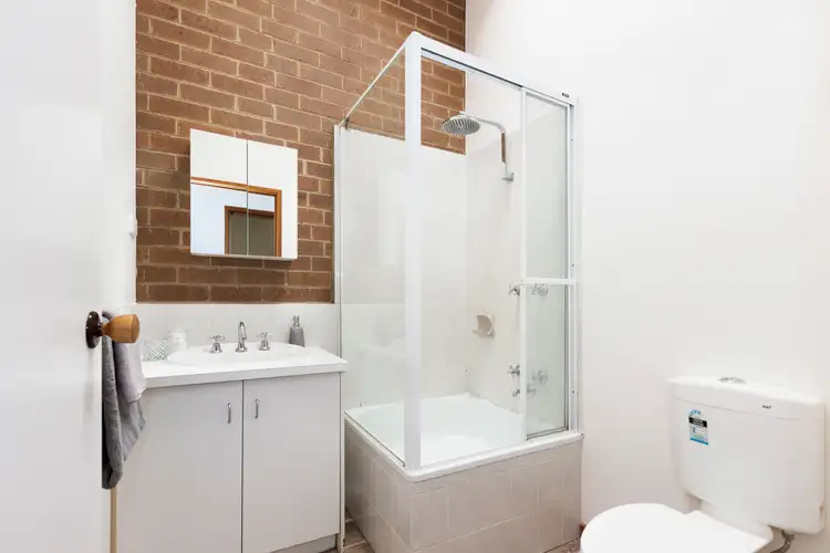 Seventh view of Homely unit listing, 4/102 Nepean Highway, Seaford VIC 3198