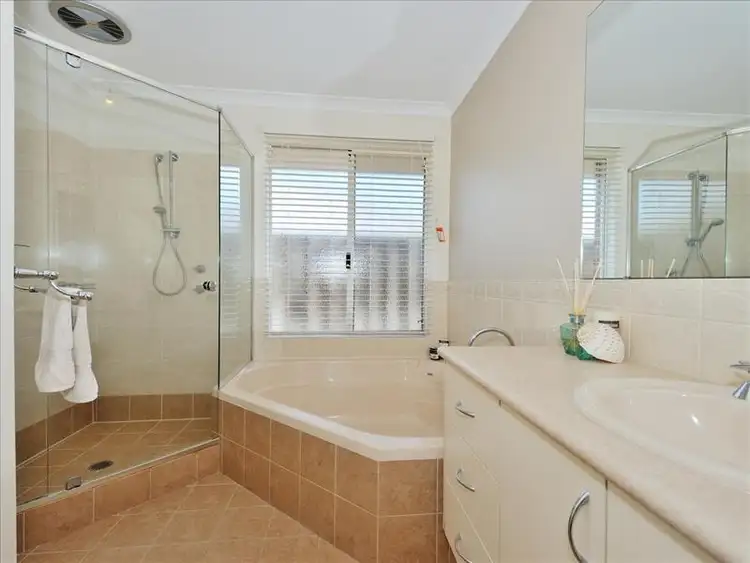 Sixth view of Homely house listing, 40 Garran Loop, Henley Brook WA 6055