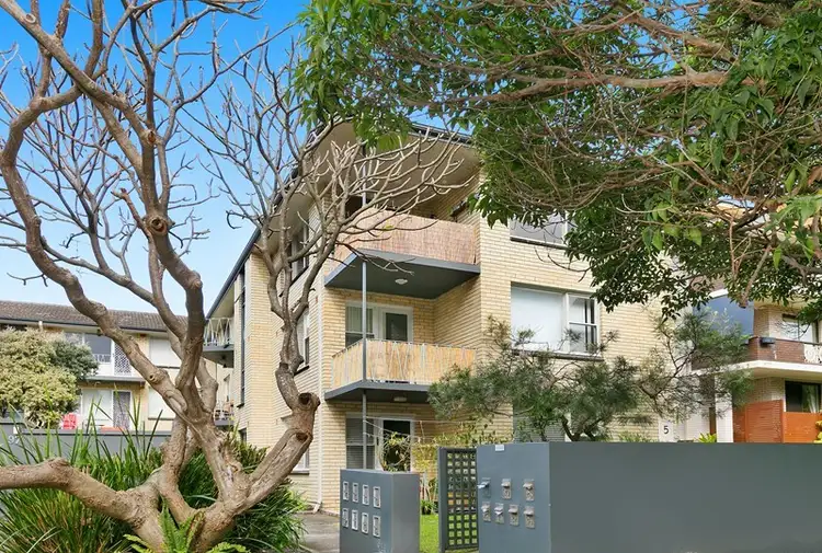Second view of Homely unit listing, 10/97 Oaks Avenue, Dee Why NSW 2099