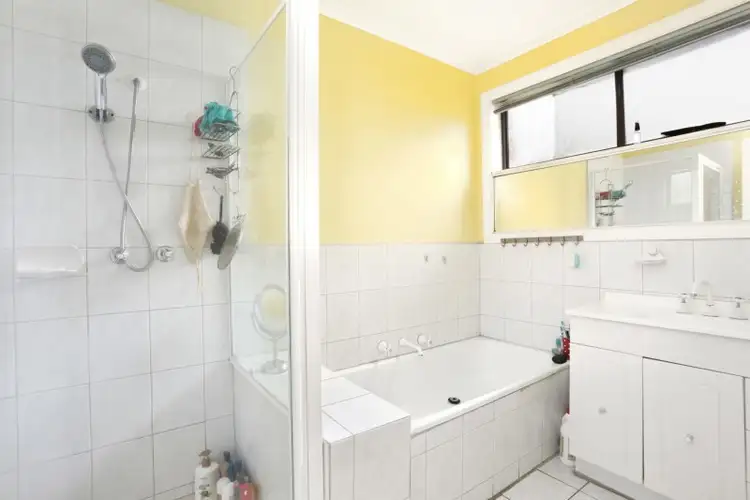 Sixth view of Homely house listing, 27 Stonehaven Drive, Thomastown VIC 3074