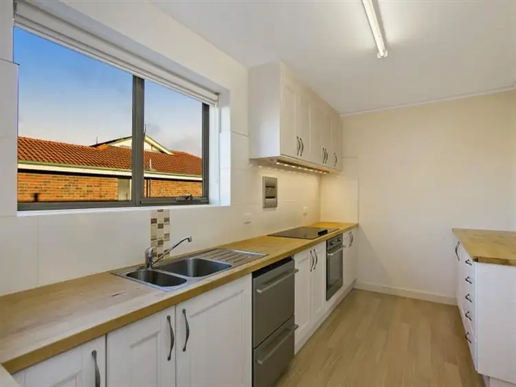 Third view of Homely apartment listing, 6/18 John Street, Mordialloc VIC 3195