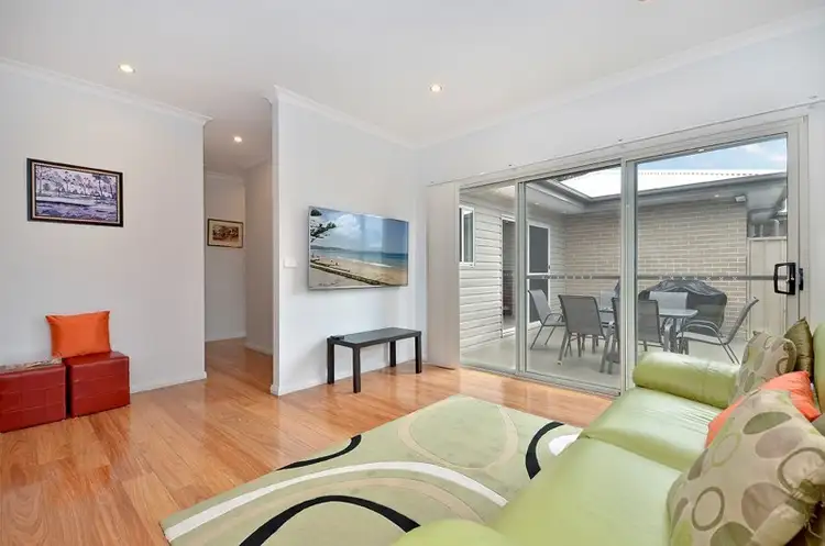 2/43 Paul Street, Umina Beach NSW 2257