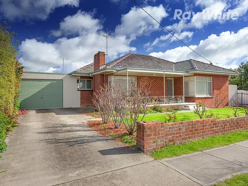 Main view of Homely house listing, 27 Murphy Street, Wodonga VIC 3690
