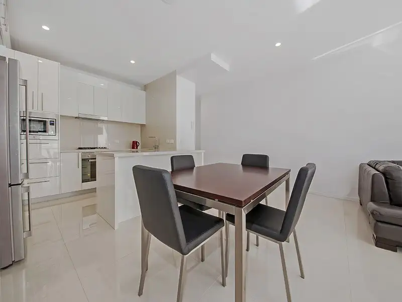 Main view of Homely apartment listing, 2/42-46 Sanders Street, Upper Mount Gravatt QLD 4122