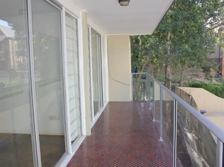 Third view of Homely apartment listing, 6/40 Castlebar Street, Kangaroo Point QLD 4169