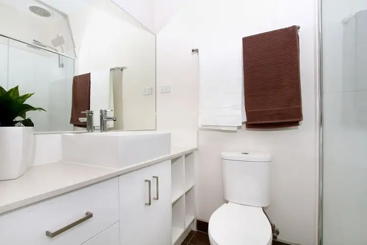 Seventh view of Homely apartment listing, 4/301 Mansfield Street, Thornbury VIC 3071