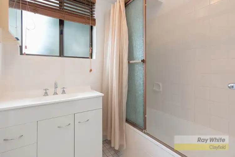 Seventh view of Homely unit listing, 3/35 Railway Parade, Clayfield QLD 4011