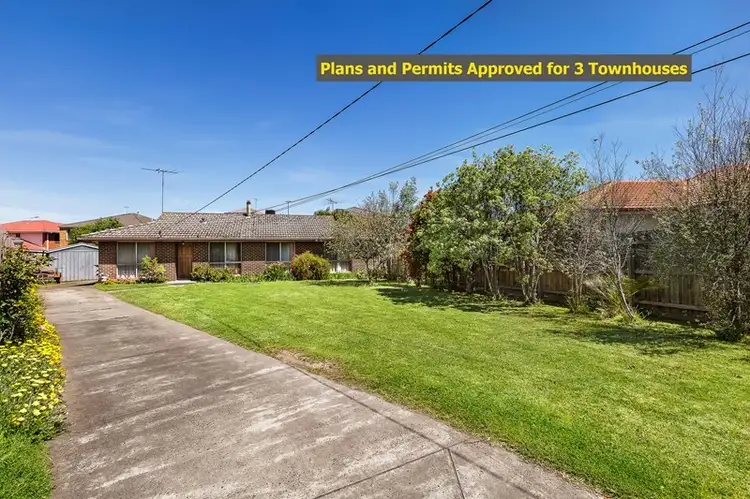 40 Myriong Street, Clayton VIC 3168