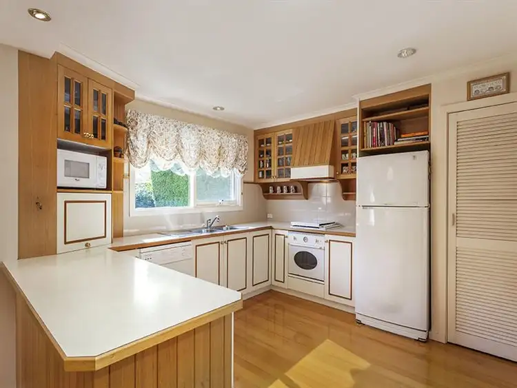Seventh view of Homely house listing, 6 Shakespeare Drive, Templestowe VIC 3106