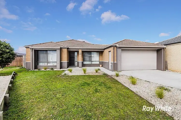 15 Desert Rose Court, Cranbourne VIC 3977