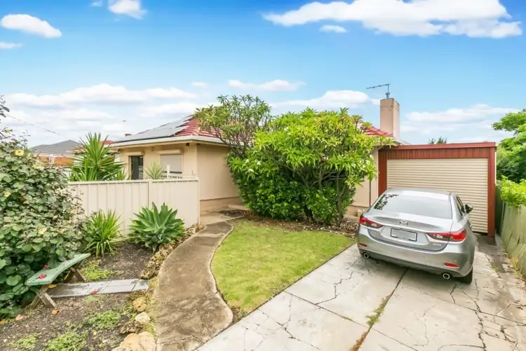 8 Third Avenue, Ascot Park SA 5043